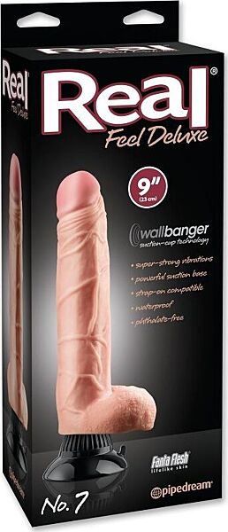 Pipedream Real Feel Deluxe Nº 7 Vibrator mit ausgeprägter Eichel, erhabenen Adern, Hoden und Saugnapf an der Basis