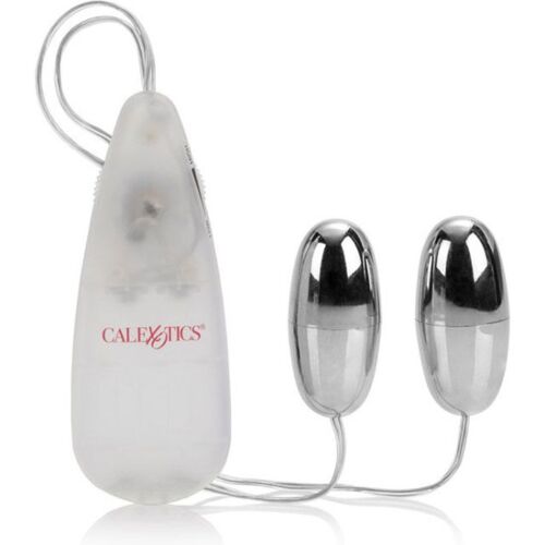 Vibrator CALEXOTICS Vibrating Bullets Silver Duo mit doppelter Stimulation