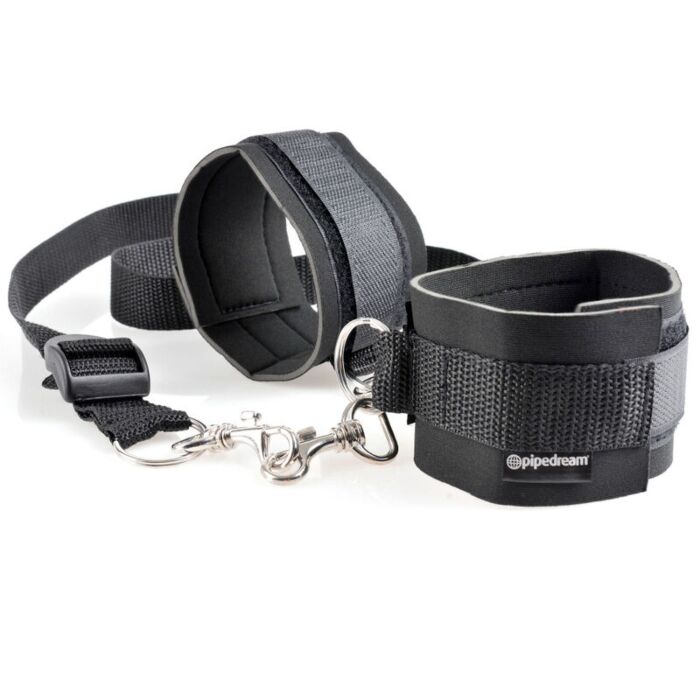Sets Bondage PIPEDREAMS FETISH FANTASY mit 4 Fesseln Sets Bondage PIPEDREAMS FETISH FANTASY mit 4 Fesseln